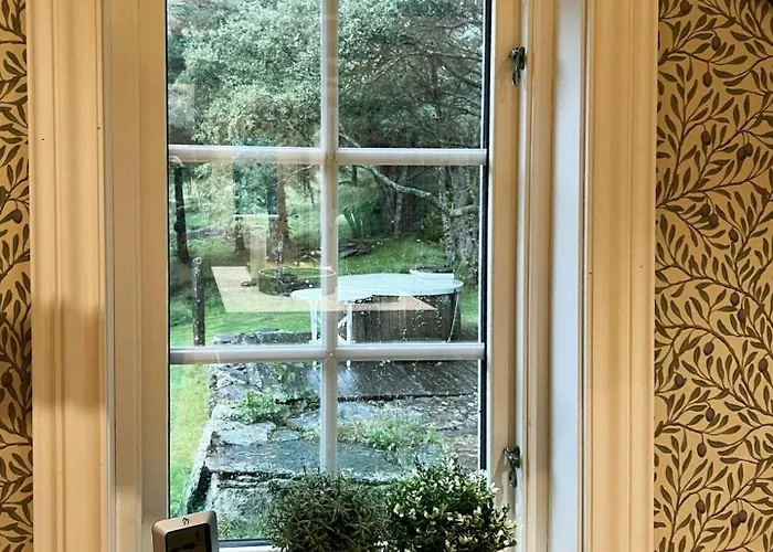 Restored By The Sea In Kvalheim Vakantiehuis Rödberg