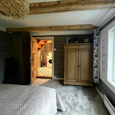 Restored By The Sea In Kvalheim Rödberg